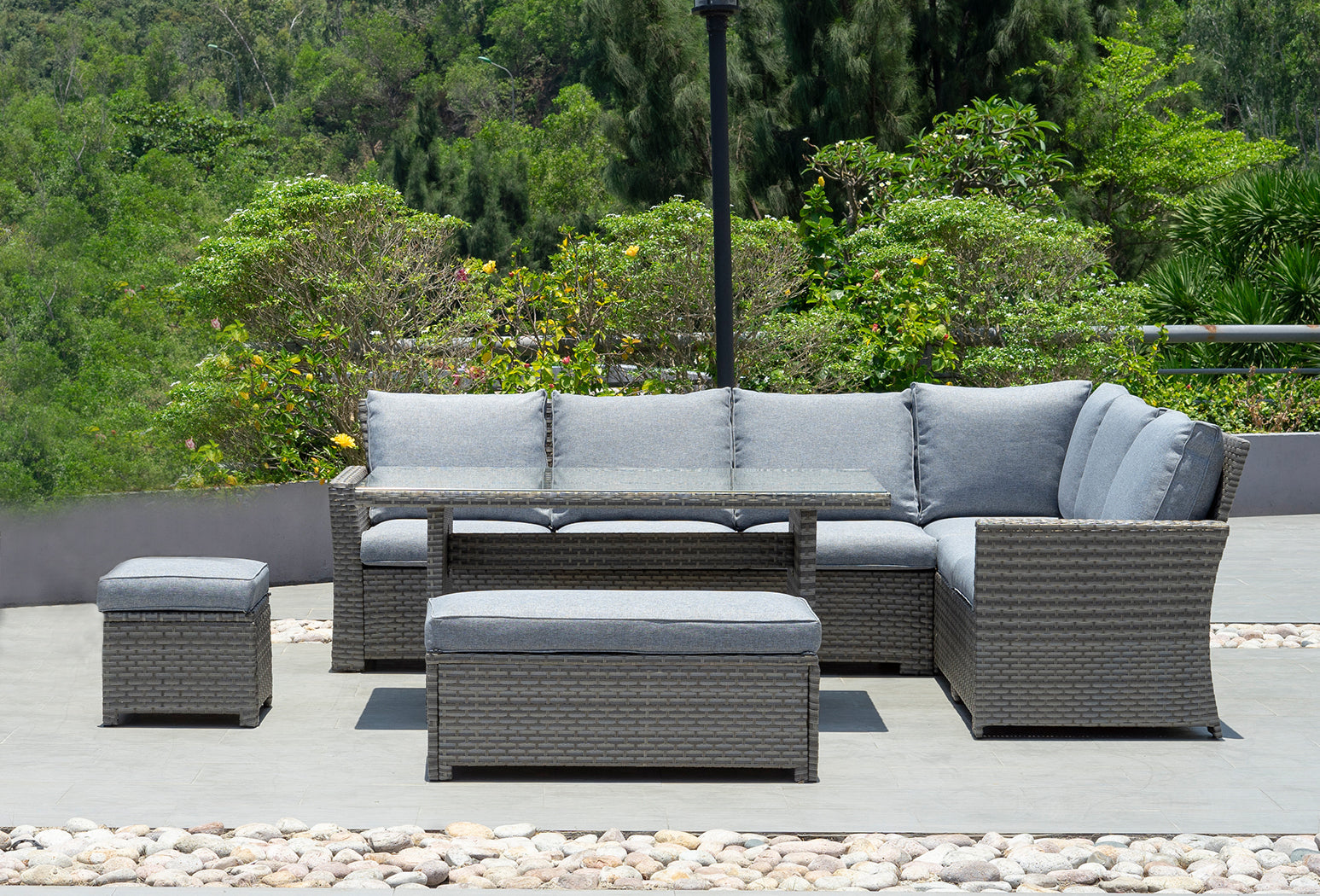 Garden & Outdoor Living Collection