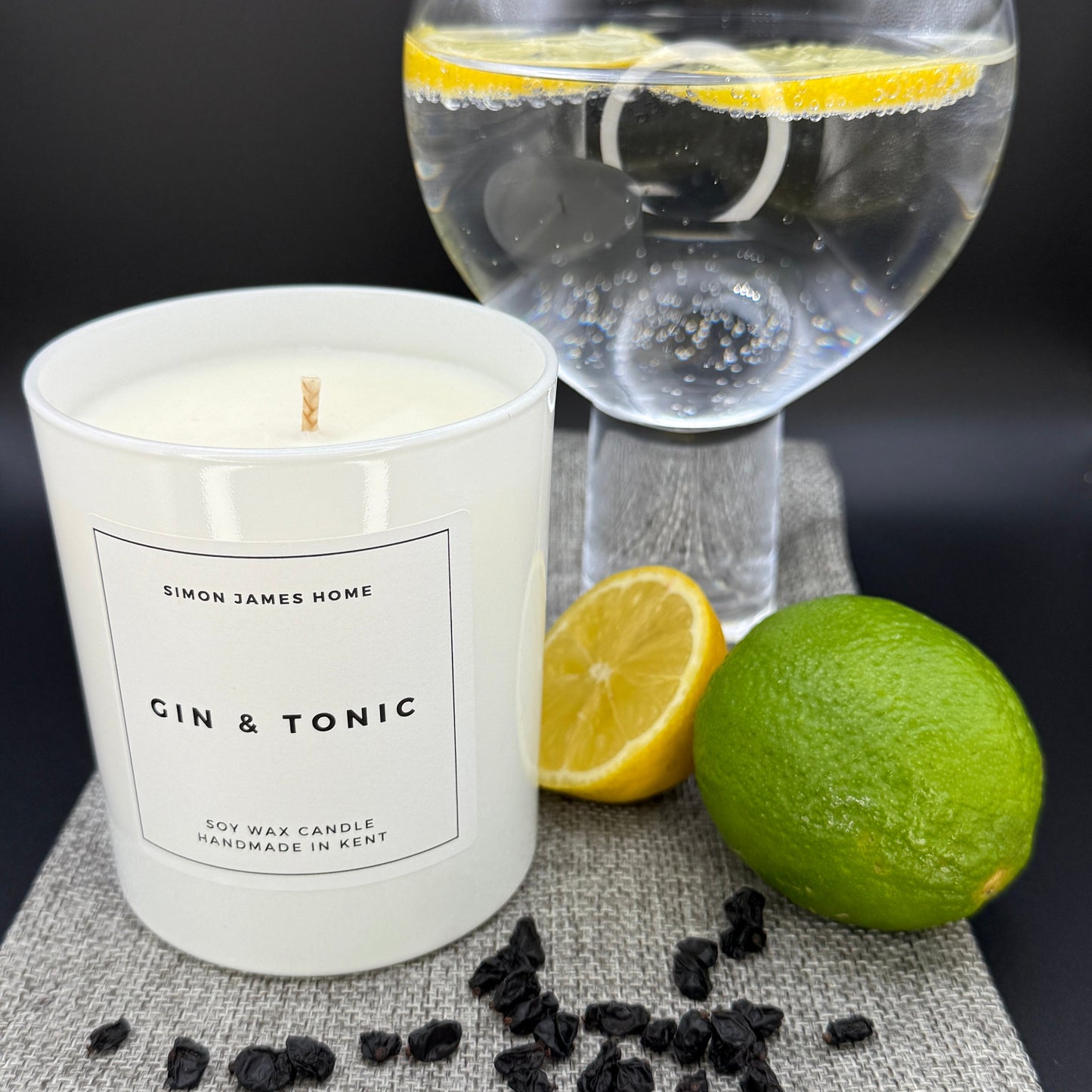 Gin & Tonic Handmade Soy Wax Candle - Luxe Home Essentials