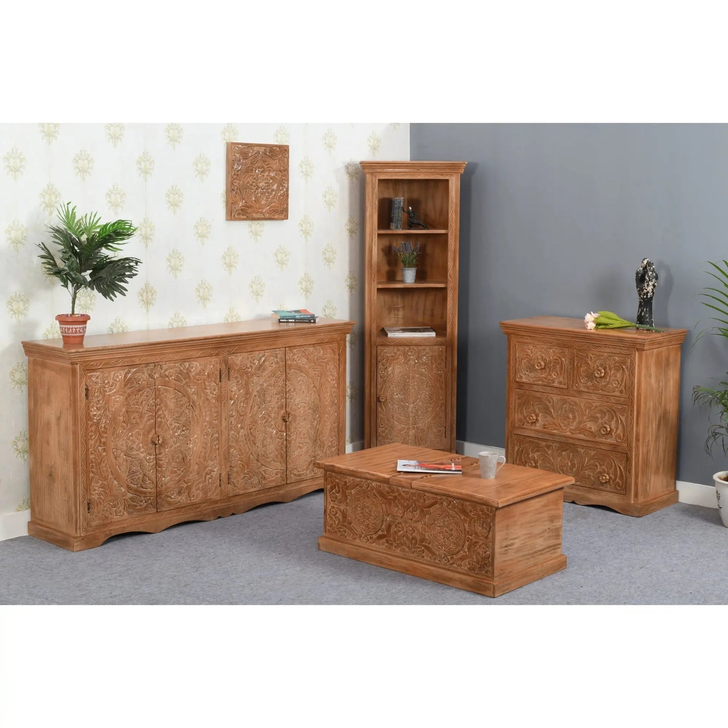 Carved Mango Wood Extra Large Sideboard with 4 Doors Verty Furniture