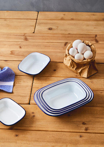 From Scratch 26Cm Rectangular Pie Dish