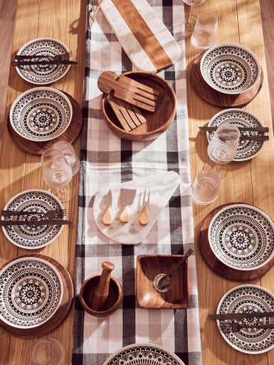 Maya 12 Piece Black And White Dinner Set