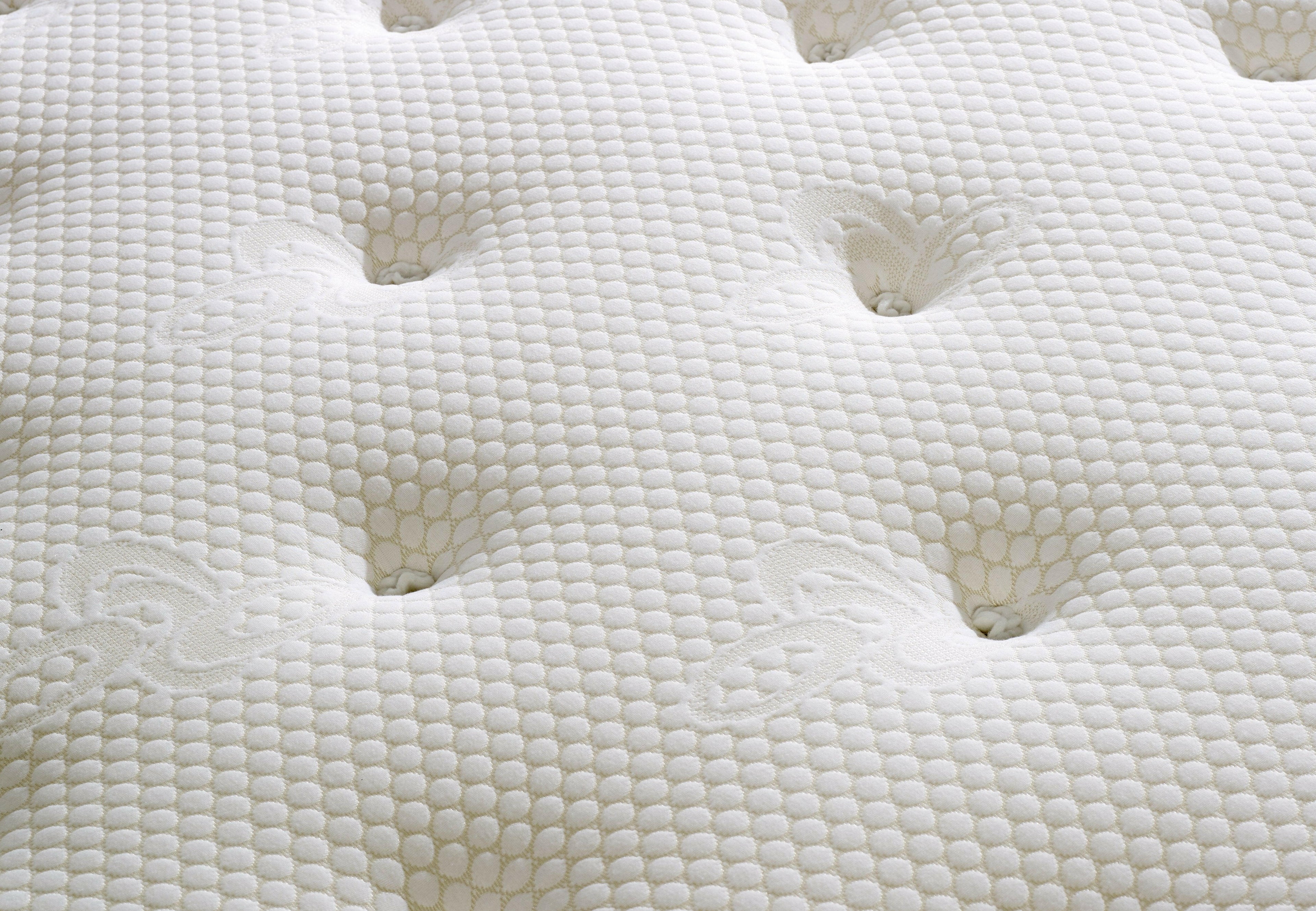 Chelsea 1000 Pocket Sprung Memory Foam Divan Bed Set