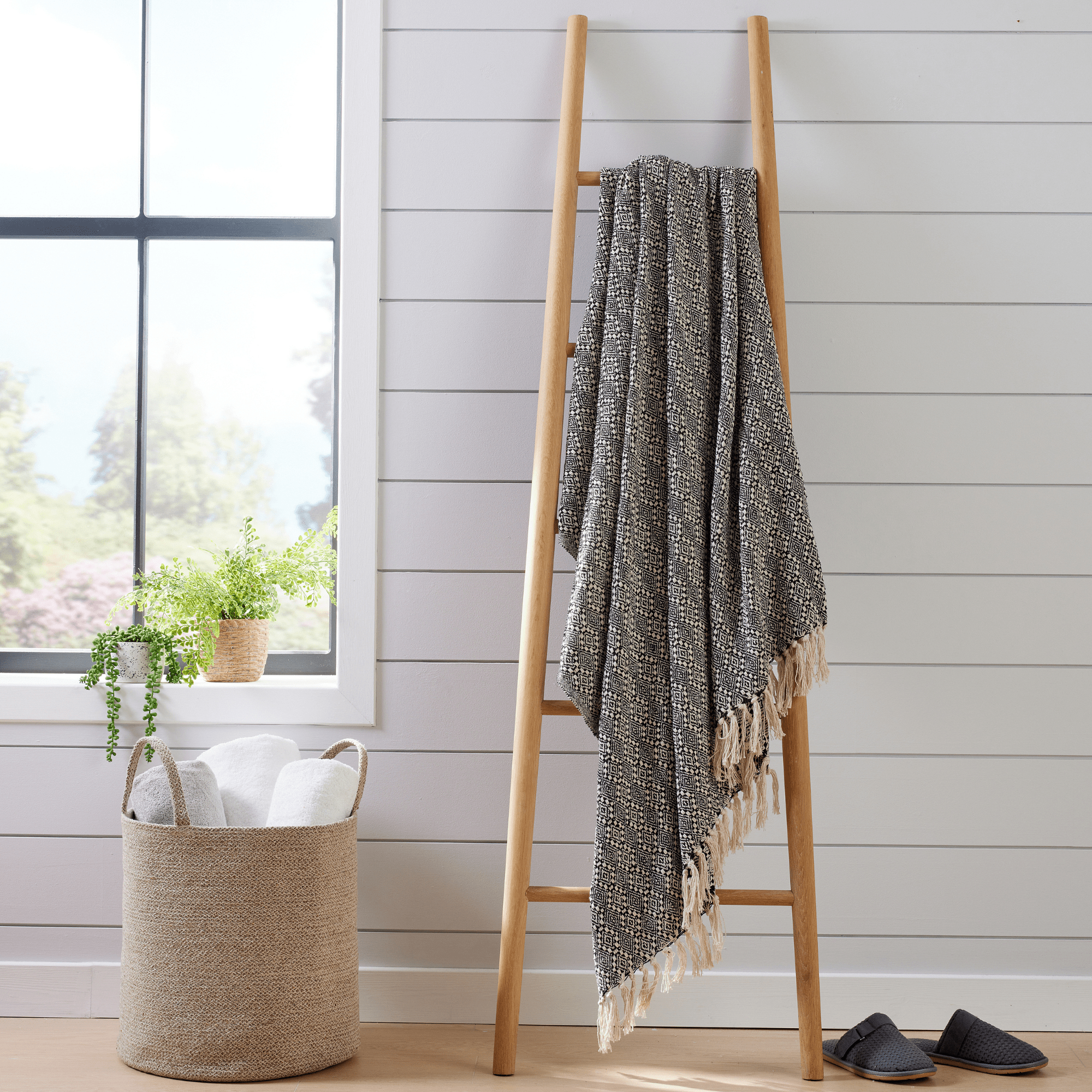 Casablanca Elegant Check Design Super Soft Lightweight Recycled Cotton Throw Blanket with Tassels Ideal for Sofa Bed or Chair Year-Round Use by OLIVIA ROCCO
