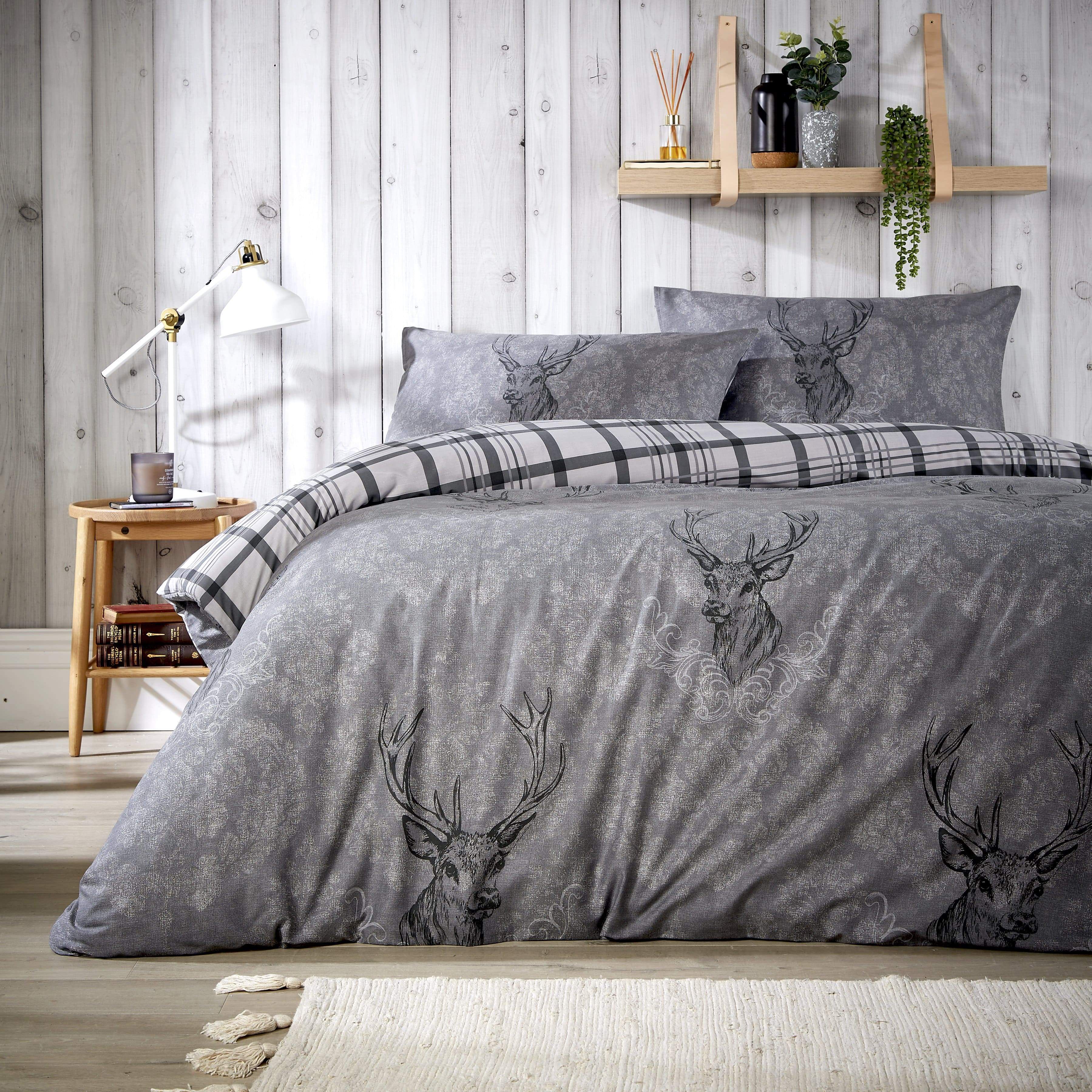 Highland Stag Reversible Tartan Check Super Soft Cotton Duvet Set Luxury Bedding for Cosy Home Décor in Single Double King Sizes by OLIVIA ROCCO