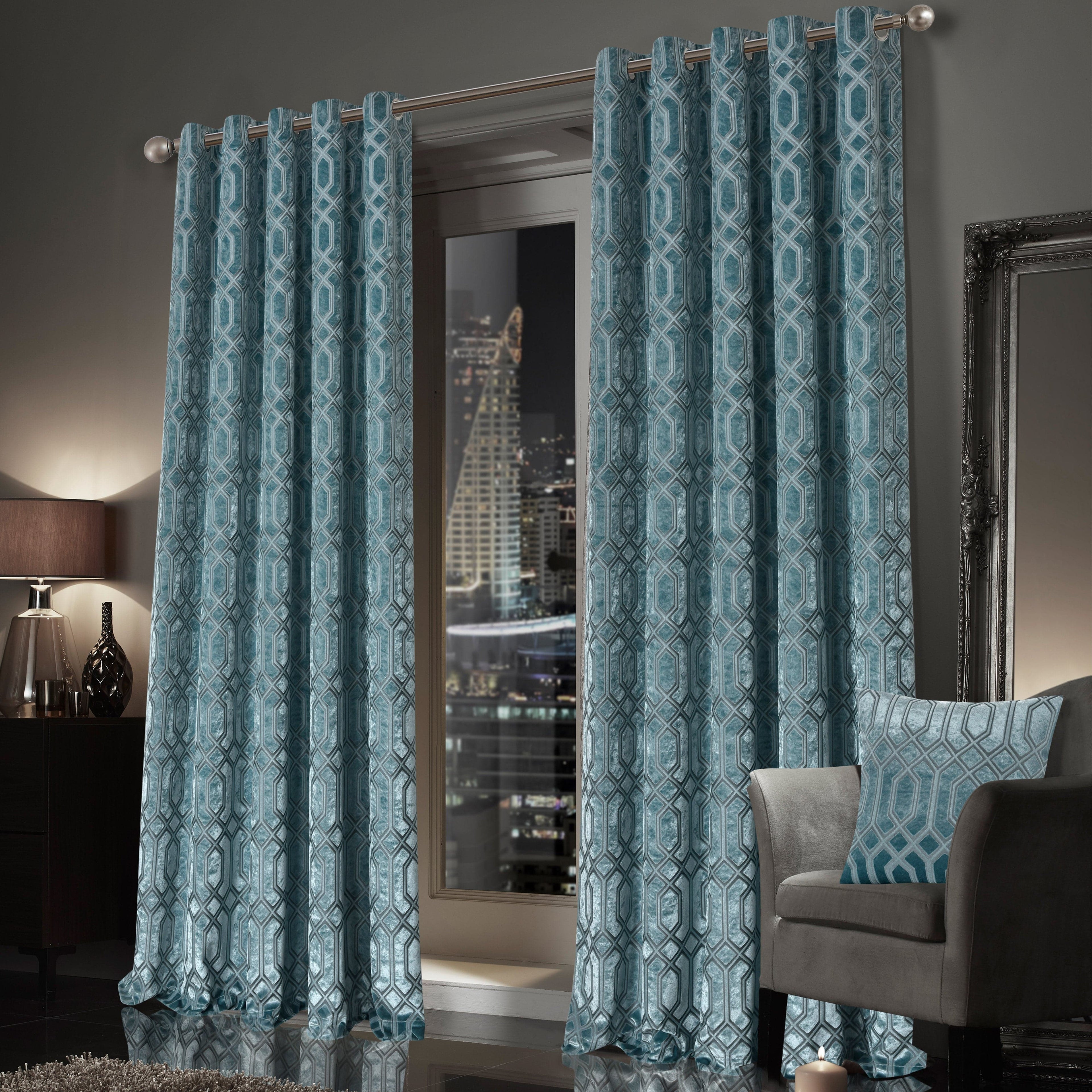 Luxe Geo Velvet Eyelet Curtains - Thermal Insulated Blackout Drapes